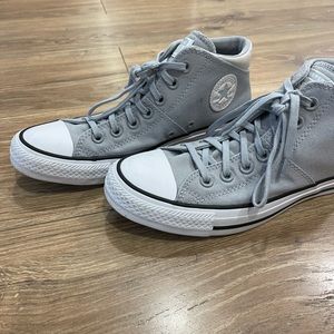 Women Converse Sneakers